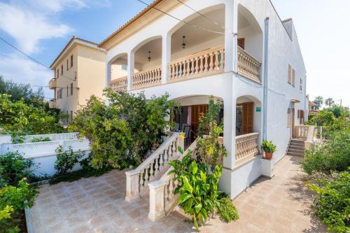 Colonia Sant Jordi Apartment | Tobalu