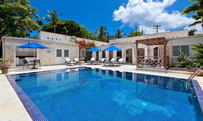 Gibbs Bay Villa | Todmorden by Blue Sky Luxury