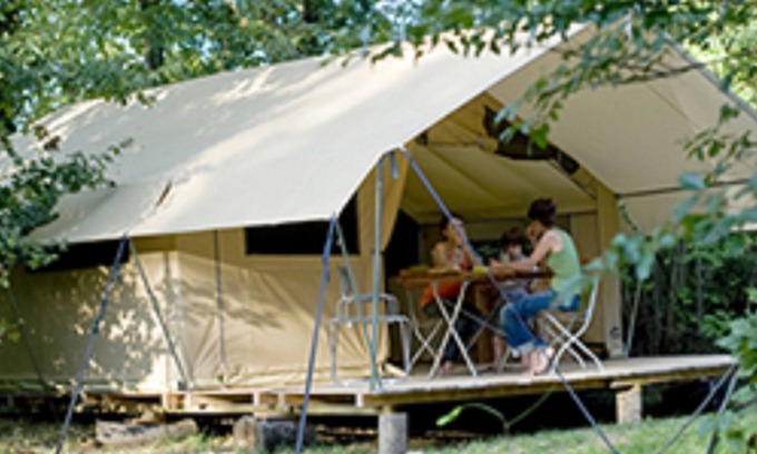 Dardilly RV Rental | Toile & Bois Classic V tent - Up to 5 people - 25 m² Numnero 4
