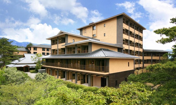 Kusatsu Onsen Hotel | Tokinoniwa