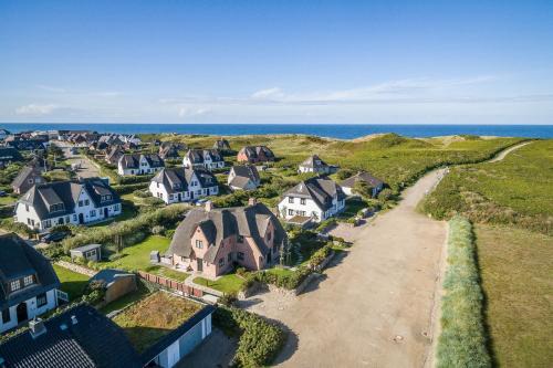 Wenningstedt-Braderup House | Tom Kyle