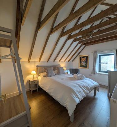 Pitlochry House | Tomnauld Farm Wellness Cottage