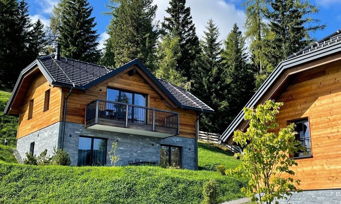 Albeck House | Tomtegl-Bergchalet No.8 mit Privatsauna, Infinitypool, Kamin, Fitnessraum, 1500m Seehöhe