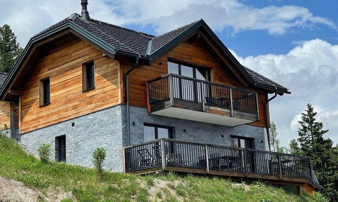 Albeck House | Tomtegl-Bergchalet No.10 mit Privatsauna, Infinitypool, Kamin, Fitnessraum, 1500m Seehöhe