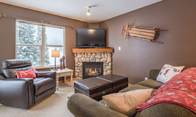 Silver Star Mountain Condo | Top Floor, Very Quiet, Slopeside Creekside Condo - 5 minute walk to village!