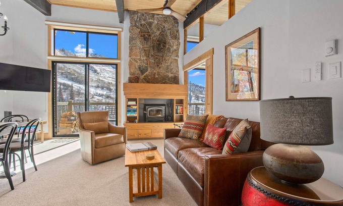 Steamboat Springs Condo | Top Level *Remodeled* Unit, Heated Pool & Hot Tub, Ski In/Out