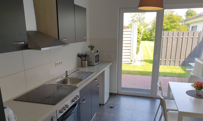 Jemgum House | *Top renovated* apartment apartment 2b
