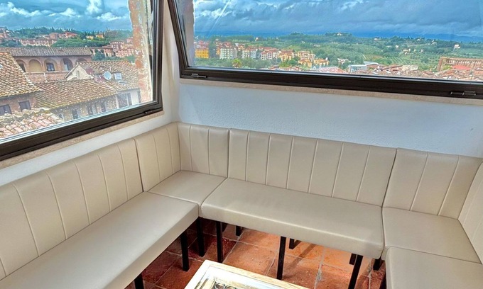Siena City Centre Hotel | Torre del Fuggisole