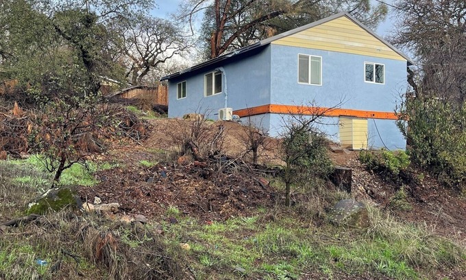 Clearlake House | Totally remodeled and fully furnished single family house. Pet-Friendly.