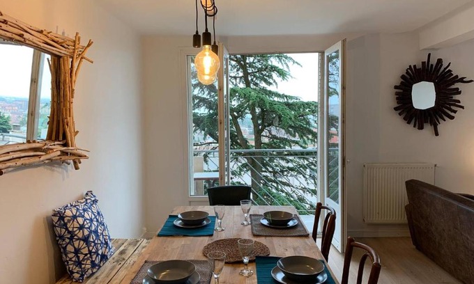 Guilhemery Apartment | Toulouse Centre Superb Apartment With Parking