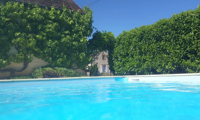 Hauterive House | TOURTERELLE, near Auxerre and Chablis
