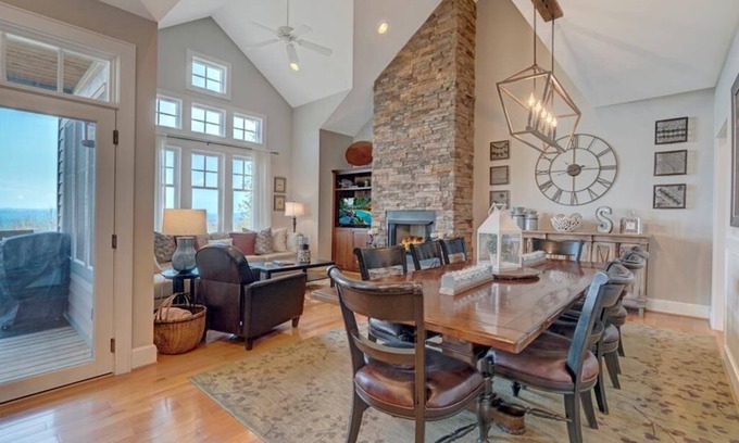Banner Elk House | Townhome R5A- Mountain Home, Mountain View, Gated Resort, Indoor/Outdoor Pools and Hot Tub, Fitne.