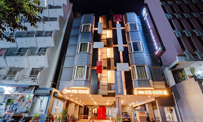 Ram Nagar House | Townhouse 1123 Four Season