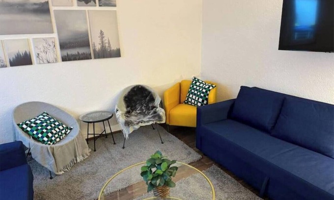 Berkheim House | Townhouse for 10 with garden