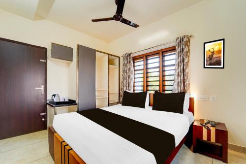 Kalady Hotel | Townhouse Kalady Near Airport