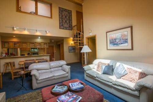 Beaver Creek Apartment | Townsend Place in Beaver Creek VIllage