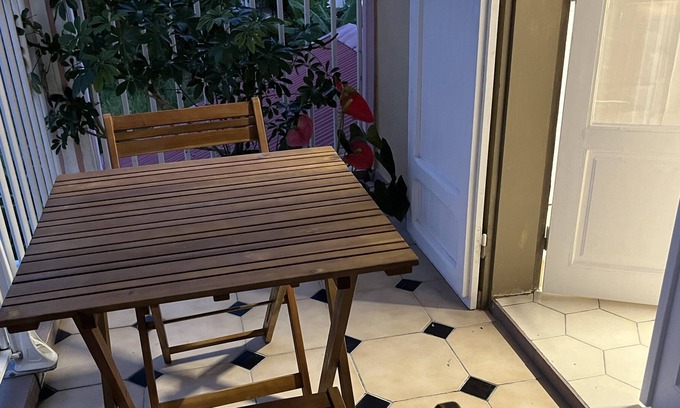 Sainte-Rose Apartment | “Tradition” equipped apartment