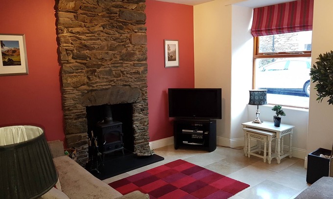 Bowness-on-Windermere Cottage | Traditional Lakeland Stone Cottage, Bowness on Windermere