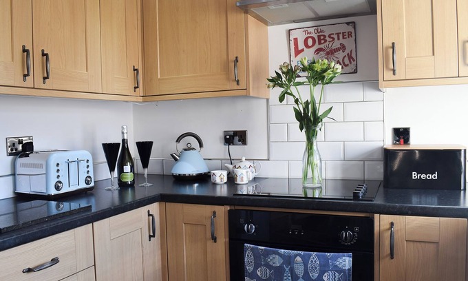 Skinningrove Cottage | Traditional Fisherman’s cottage situated near to sandy and secluded beach.