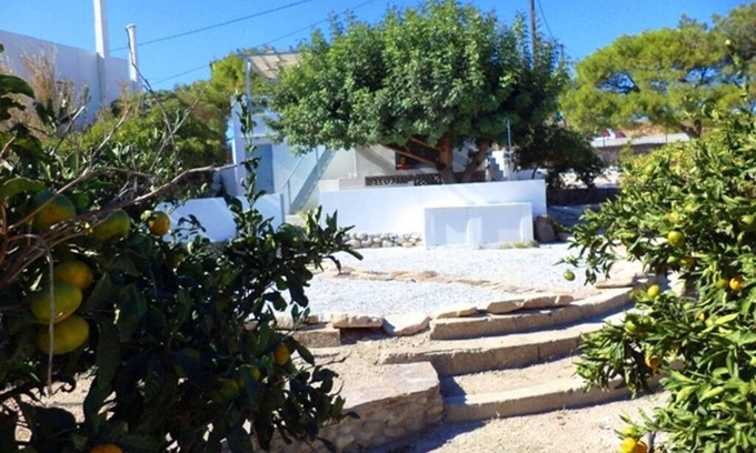 Apollonia House | Traditional seaside house