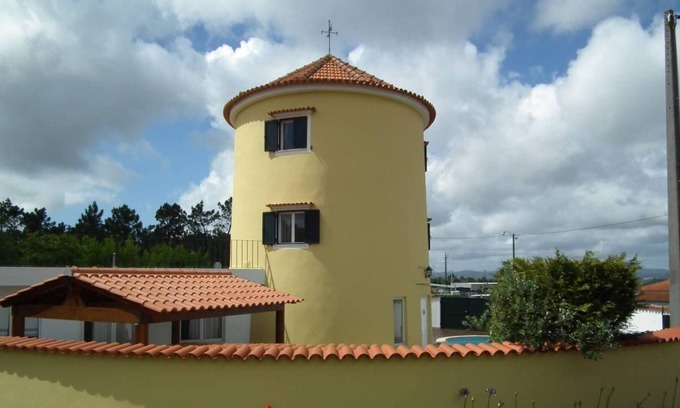 Paradela Apartment | Traditional windmill completely renovated with private pool