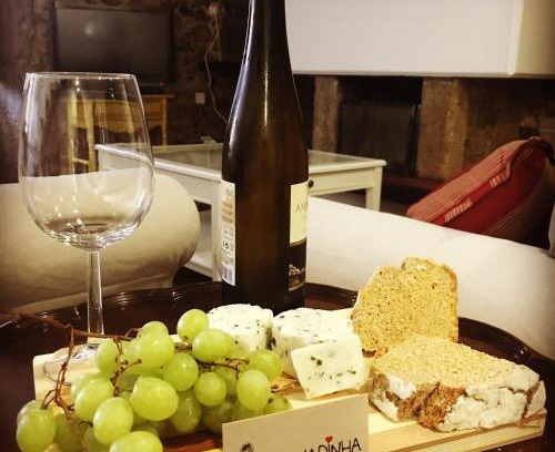 Lanhelas House | Trajadinha - Casa da Travessa