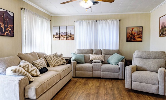 Cherokee House | Tranquil 3-bedroom house in charming Cherokee