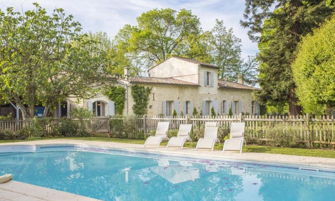 Flaujagues Villa | Tranquil 4 BR Countryside Private Pool Villa