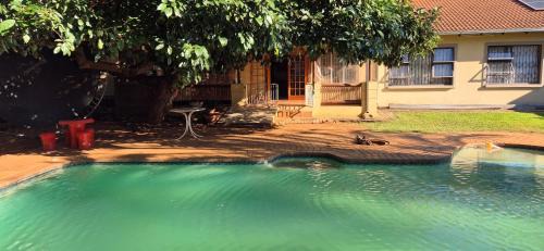 Akasia Apartment | Tranquil, Home Away from Home