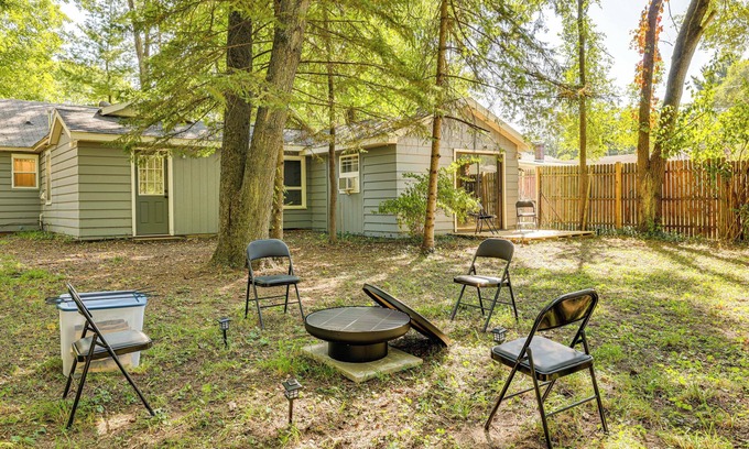 Baldwin House | Tranquil Home in Dtwn Baldwin: Fish, Hike & Golf!