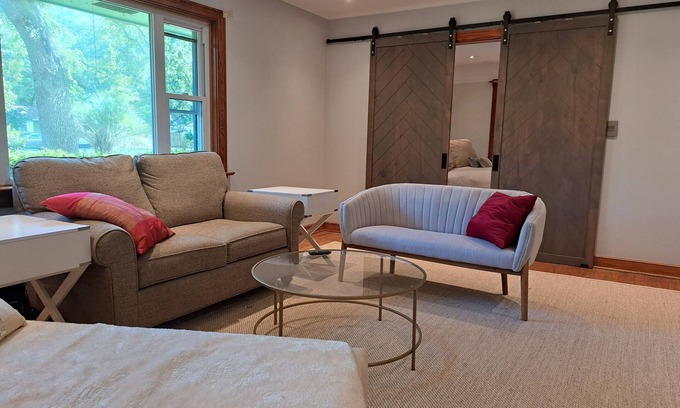 Charleston House | Tranquil James Island 3 bedroom home