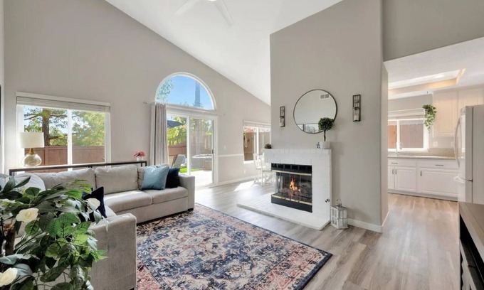 Escondido House | Tranquil Retreat - Charming 3-Bed 2-Bath Single Story Home - Scenic Escondido