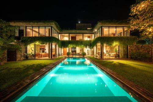 Negombo Villa | Tranquil Waters