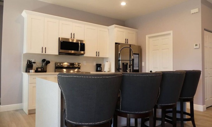 Diplomat Apartment | Tranquility Resort Villa