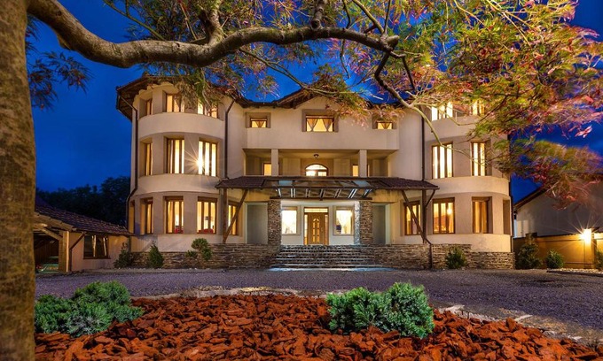 Brasov House | Transilvania Mansion