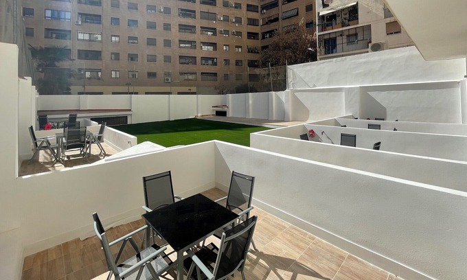 Arrancapins Apartment | Travel Habitat AVE Sorolla Suites N1