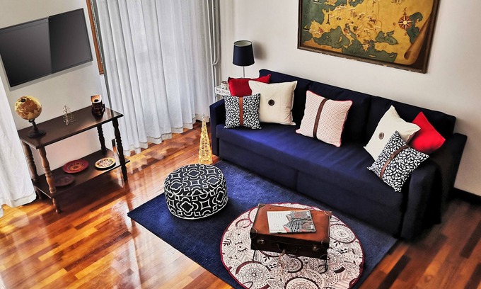 Trieste Old Town Apartment | Travel memories - retro fashion house