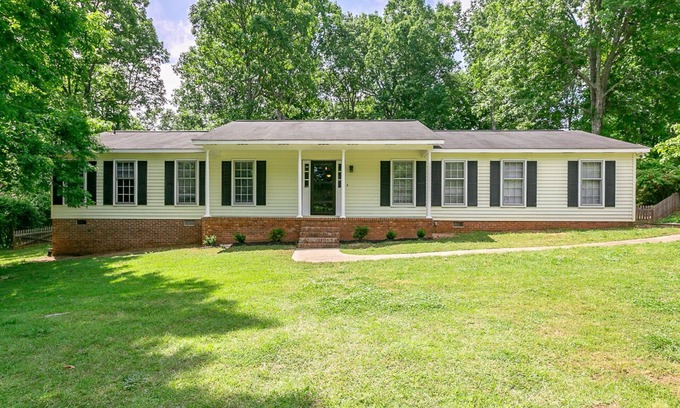 Travelers Rest House | Travelers rest retreat