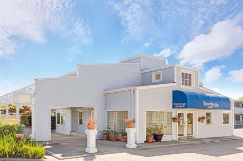 Mill Valley Hotel | Travelodge by Wyndham Mill Valley/Sausalito