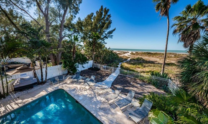 Treasure Island House | Treasure Island Beach Villa