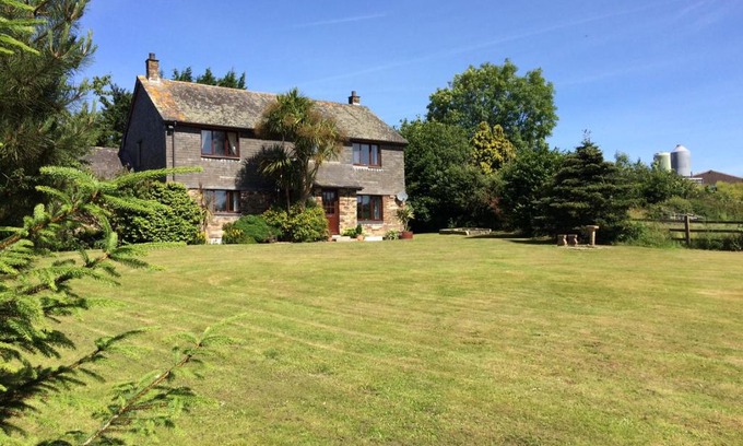 Quethiock Bed & Breakfast | Trecorme Barton