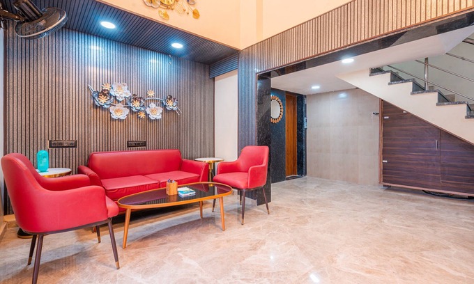 Nagpur Hotel | Treebo City Center