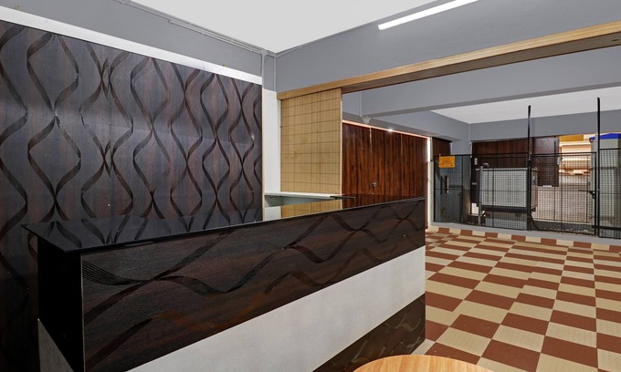 Brookefield Hotel | Treebo SLN Heritage