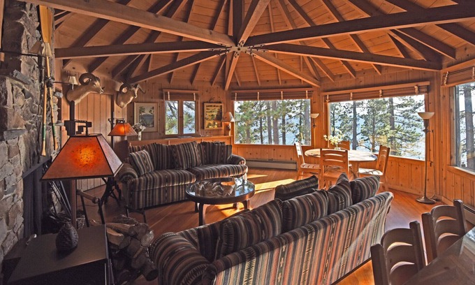 Brockway House | Treehouse Getaway w/ Lake Views, Private Hot Tub & BBQ, Short Walk to Beach