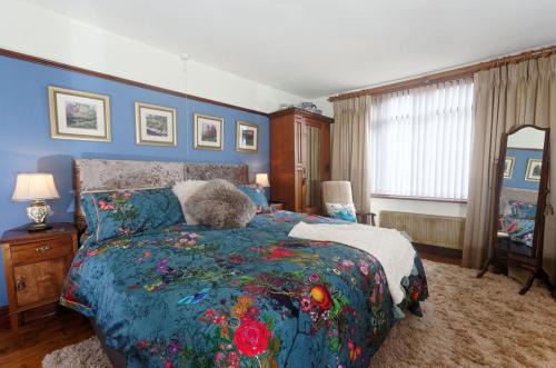 Liskeard Bed & Breakfast | Tregondale Manor Farm