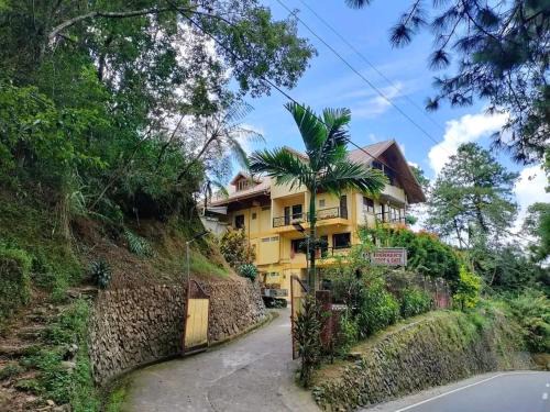 Banaue House | Trekkers Lodge and Cafe
