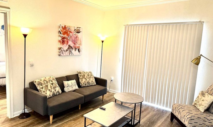 MacGregor Apartment | Trendy 1 Bed Apt near MDC with Pool & Gym access