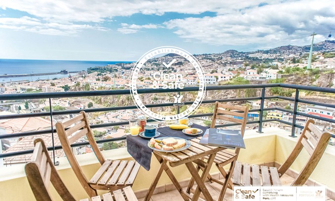 Santa Maria Maior Condo | Trendy Apartments