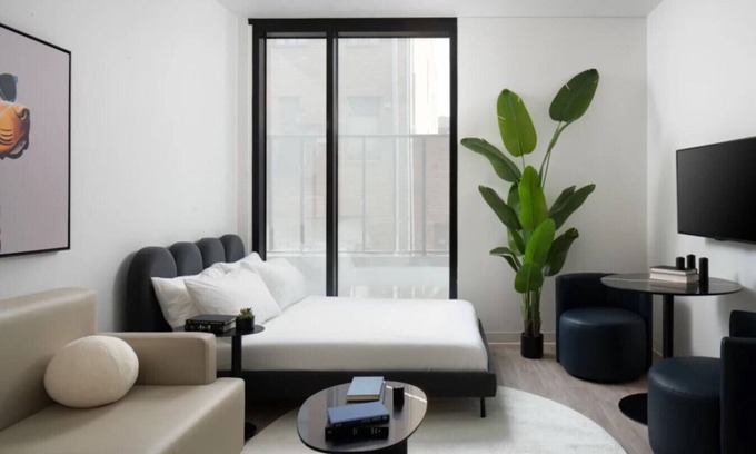 Historic Ybor Apartment | Trendy Ybor Studio | Free Parking | Steps to DT!