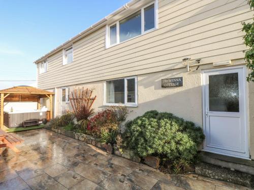Mullion House | Trewenna